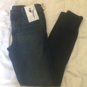 Dark was super skinny jeans